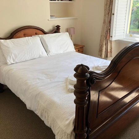 טנבי Giltar Grove Country House מראה חיצוני תמונה