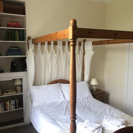 טנבי Giltar Grove Country House מראה חיצוני תמונה